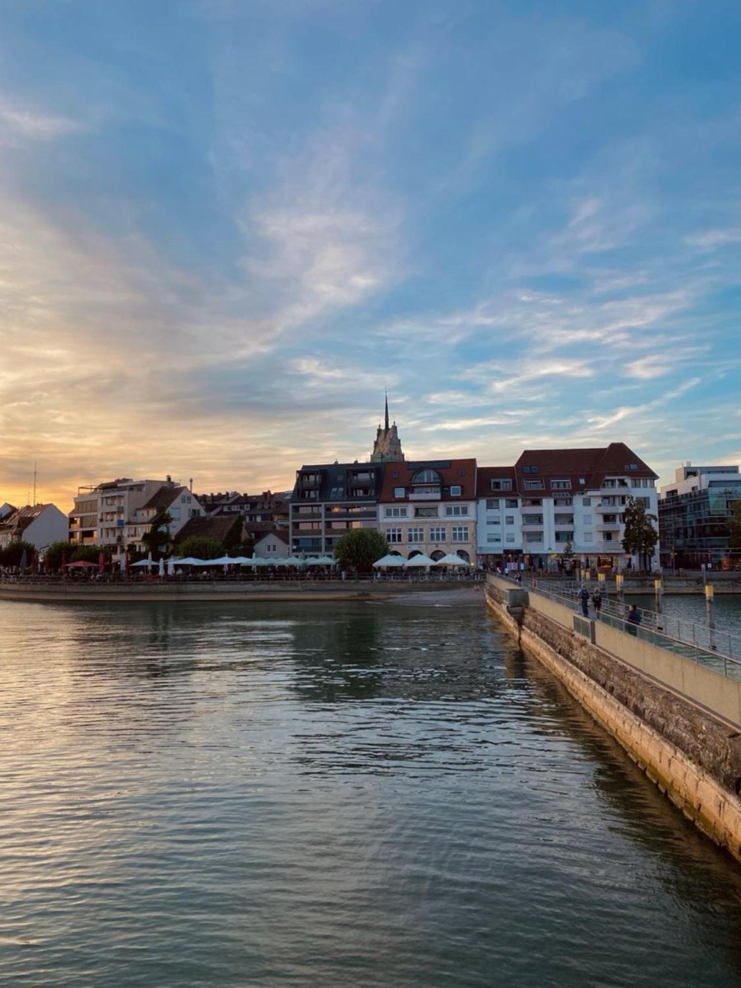 Familienfreundliches Ferienhaus Amara Mit Garten Und Terrasse - Friedrichshafen Am Bodensee Buitenkant foto