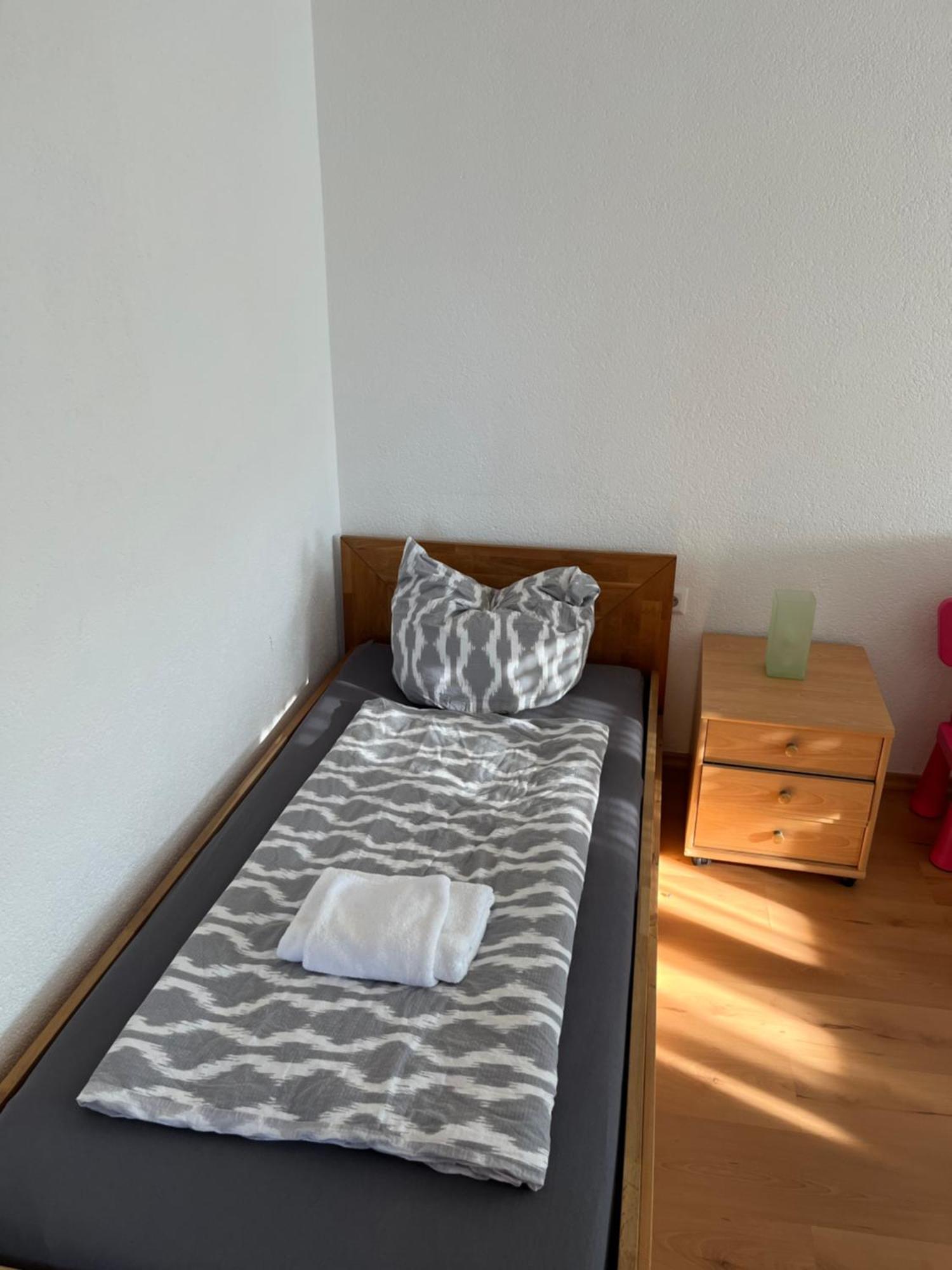 Familienfreundliches Ferienhaus Amara Mit Garten Und Terrasse - Friedrichshafen Am Bodensee Buitenkant foto
